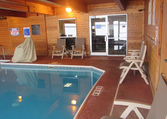 Motel Red Roof - I-94/medical Center 2*